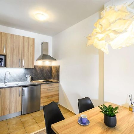 Pilsner Apartments Plzen Exterior photo