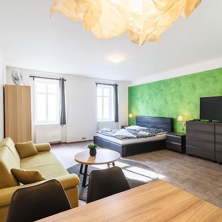Pilsner Apartments Plzen Exterior photo